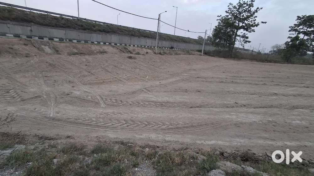 999/ft²land on highway NH74 dariyal flyover k pass service road attech