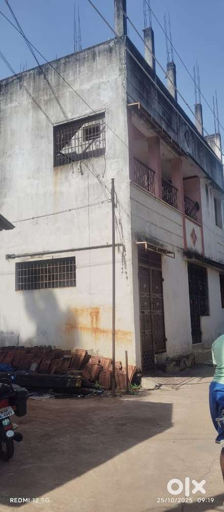 551 sq plot 1102 sqft bulding