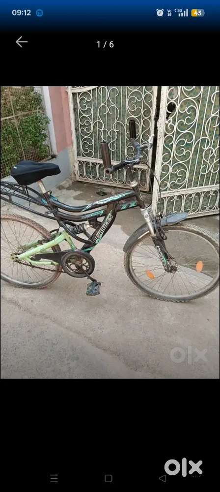 Very good condition of bicycle new seat Cover