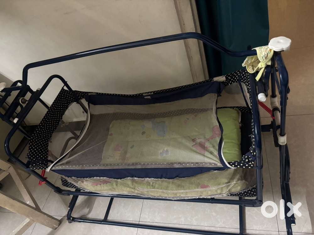 Little baby cradle/ zoka