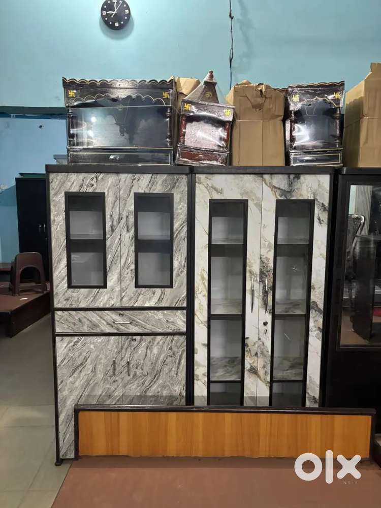 Bookshelf new wooden unused 66*30*15 inches available