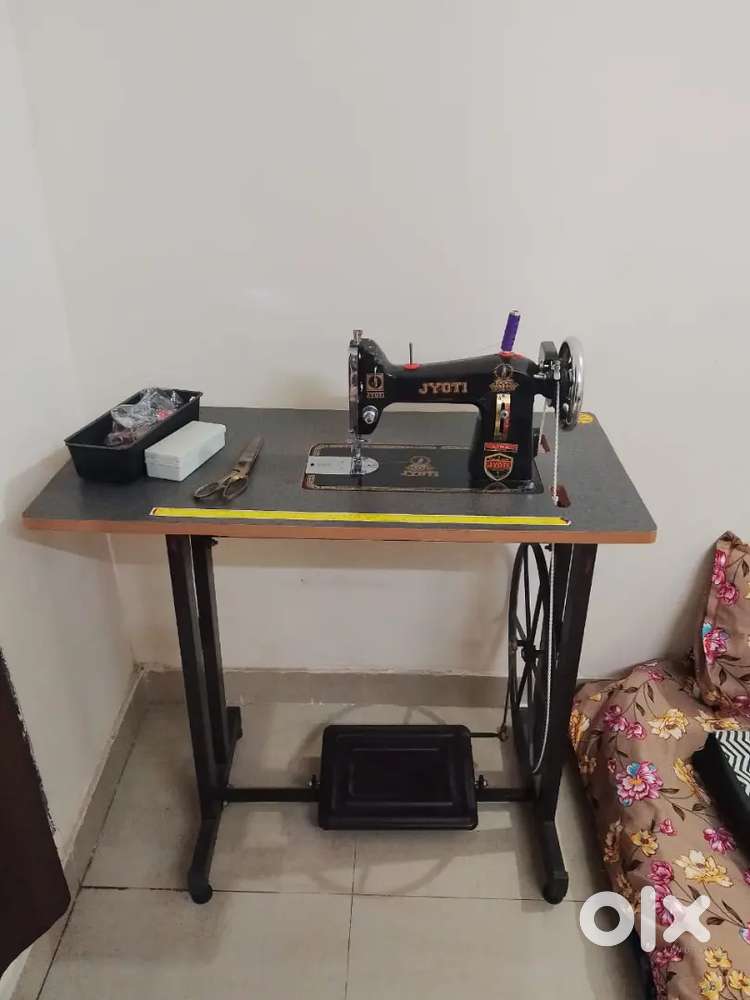 Sewing machine sell