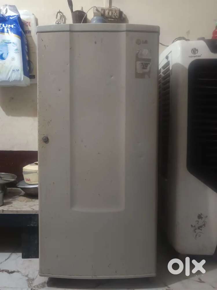 185 litre ka fridge
