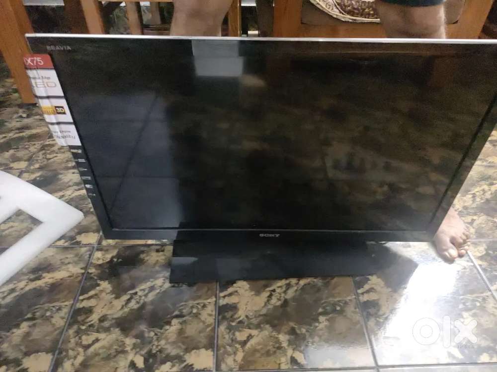 Sony Bravia TV 32HX750