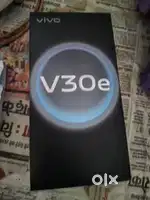 Vivo V30e price 16500 last price ese kam nhi hoga bhai