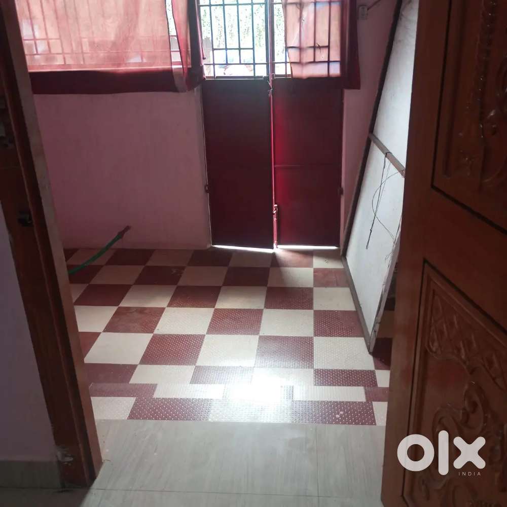 Rs.20000 /month Rent T.P.Mills Road near Railway station