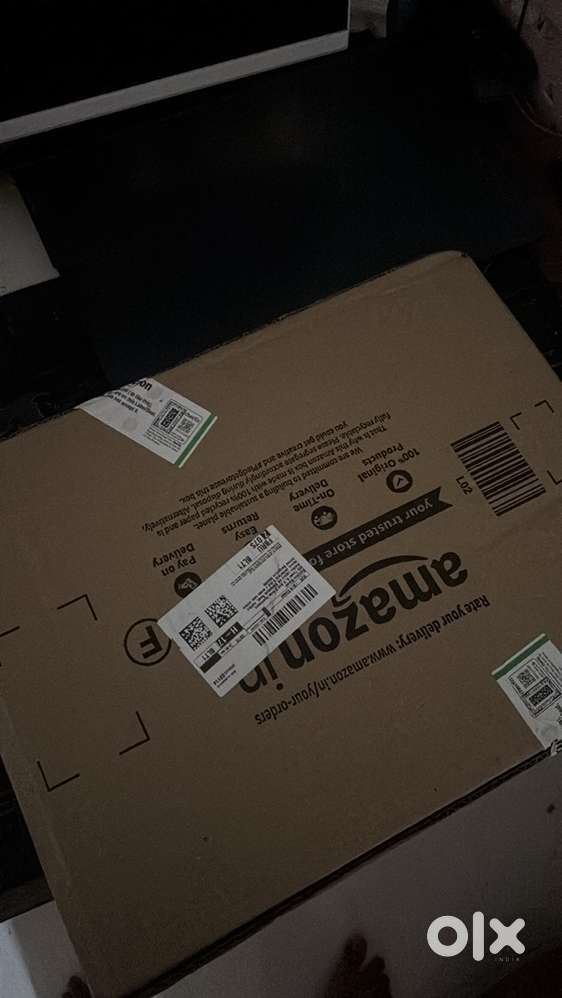 Unopen box piece Apple 2025 Mac book Air (M4)