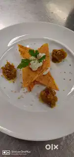 Cook for snacks corner