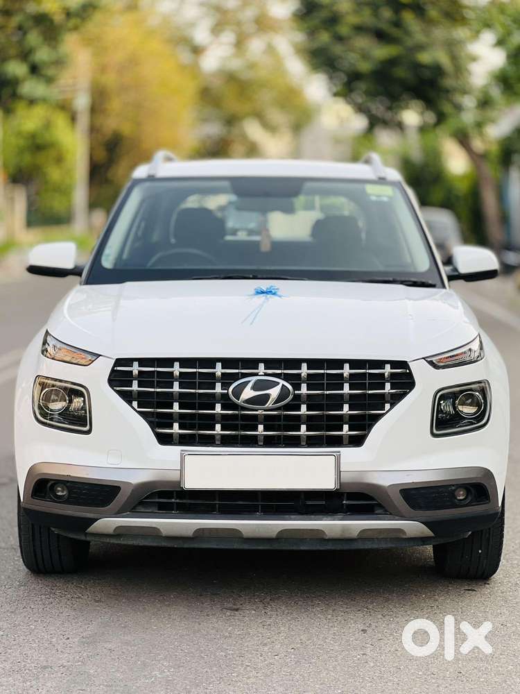Hyundai Venue SX MT, 2020, Diesel