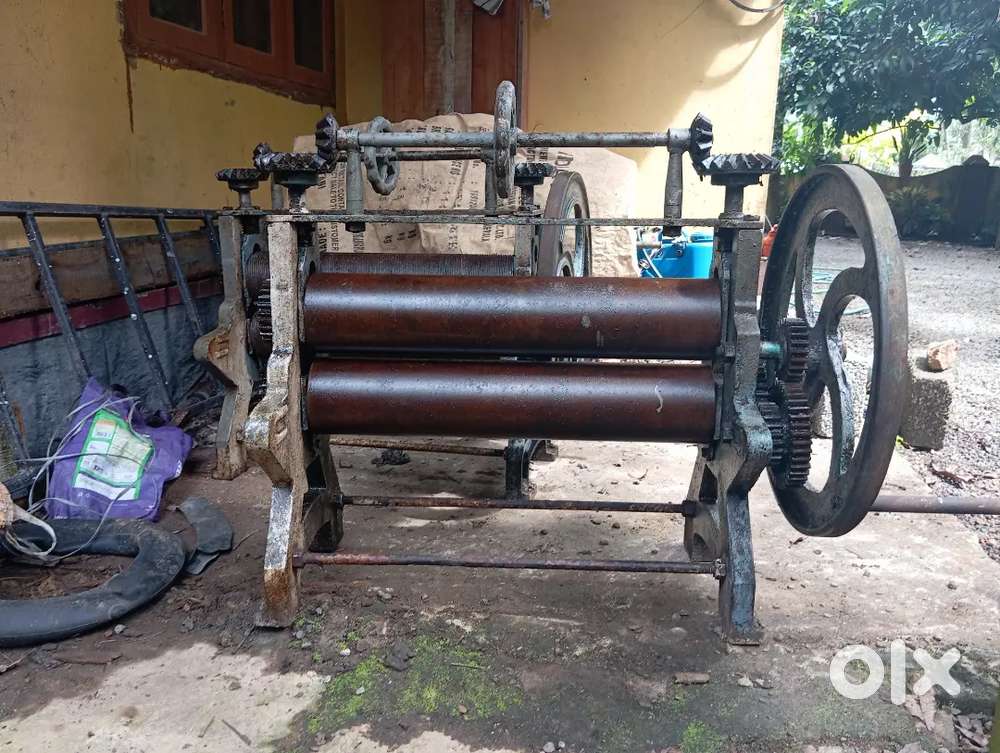 Rubber Roller 5 inch.roller