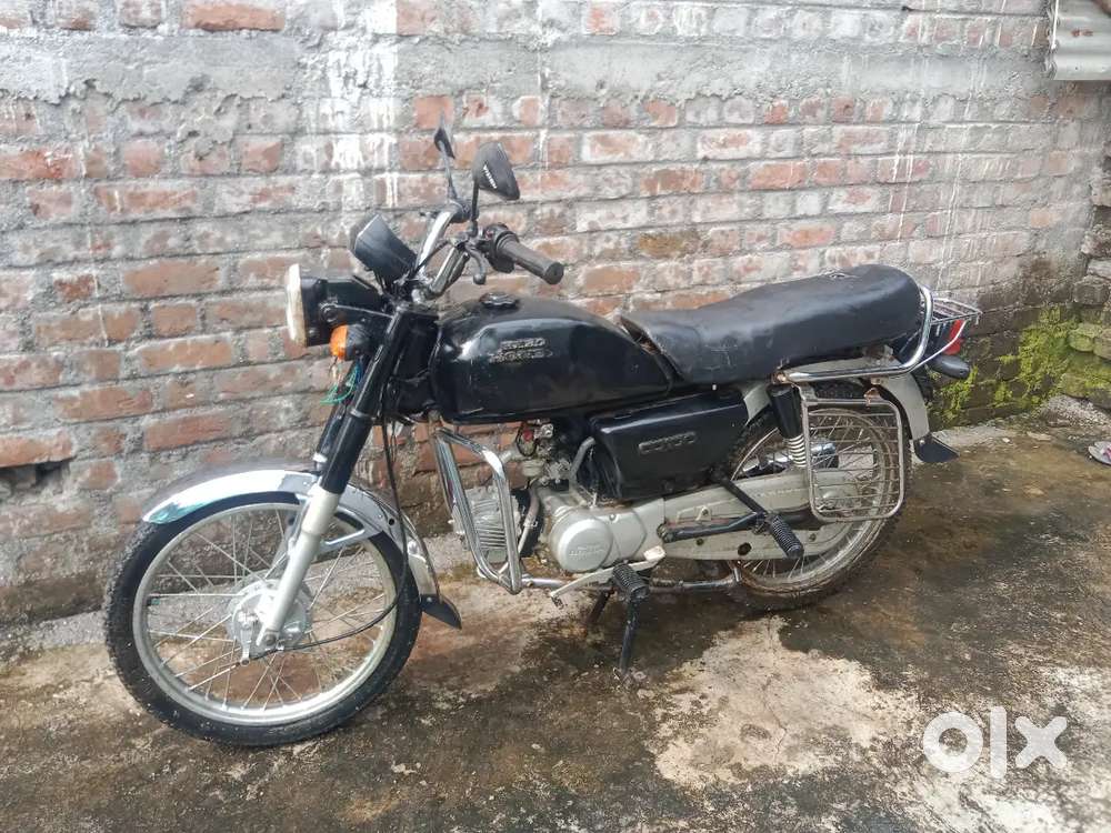 Hiro Honda CD100ss