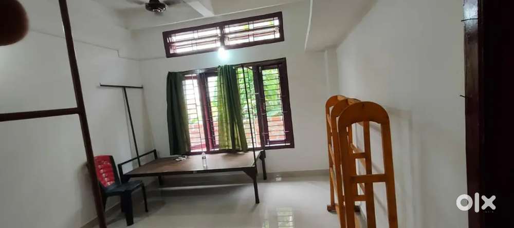 Girls pg near guwahati universty