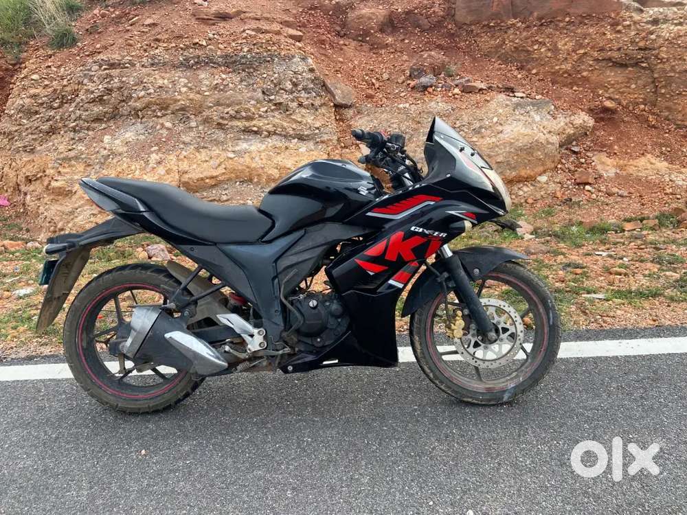 Well maintained single usage gixxer sf