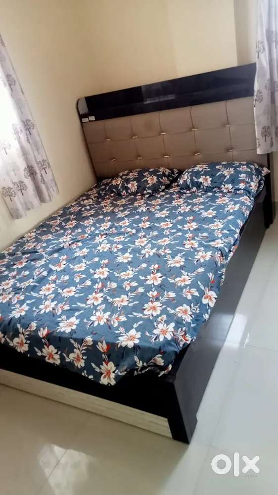 Good condition for bed I will seale because I have gain anthor bed