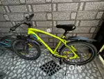Avon mint condition 24 MTB cycle