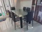 6 Seater branded Dining table