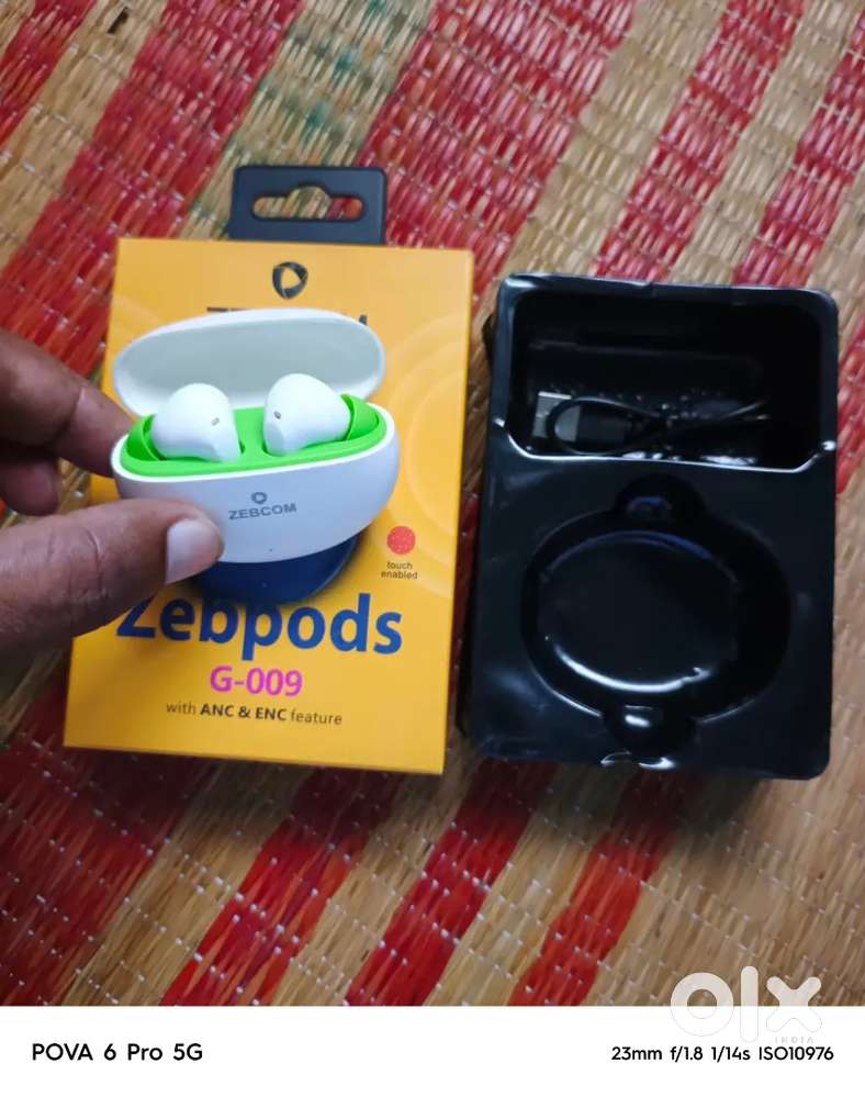 ZEBCOM Zebpods
