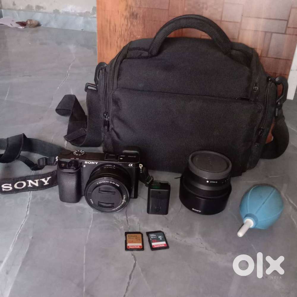 Sony a6300 Camera, 18-5 lens, 50 lens, 2 SD Cards, Camera Bag, Blower.
