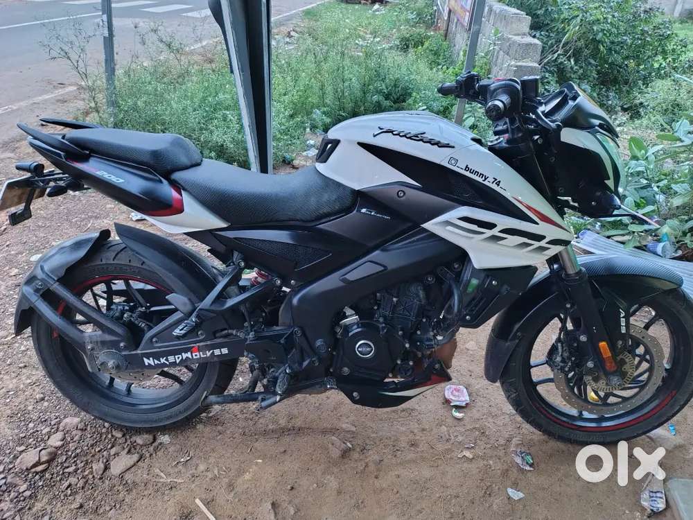 Bike sale ns 200