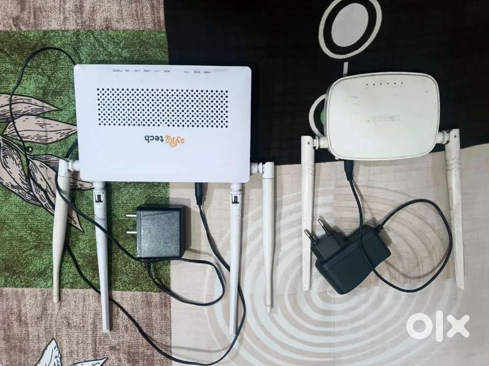 Syrotech duel band router and tenda 4g router