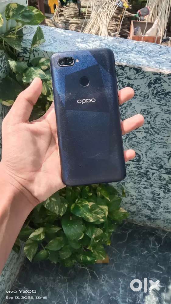 Oppo a12 3GB RAM 32 STORAGE box with charger price 3500