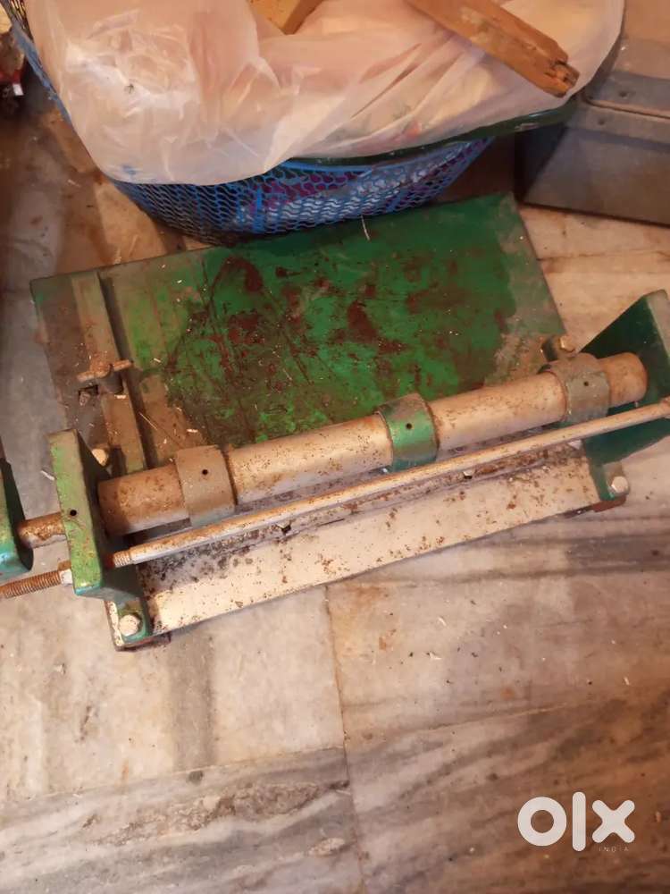 A heavy duty spiral binding machine for sell