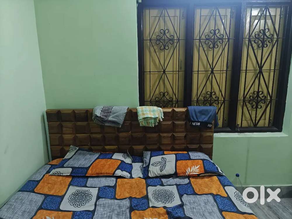 Need a decent roommate (boys) at Satabdi nagar,Delta square