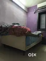 Bedroom bed