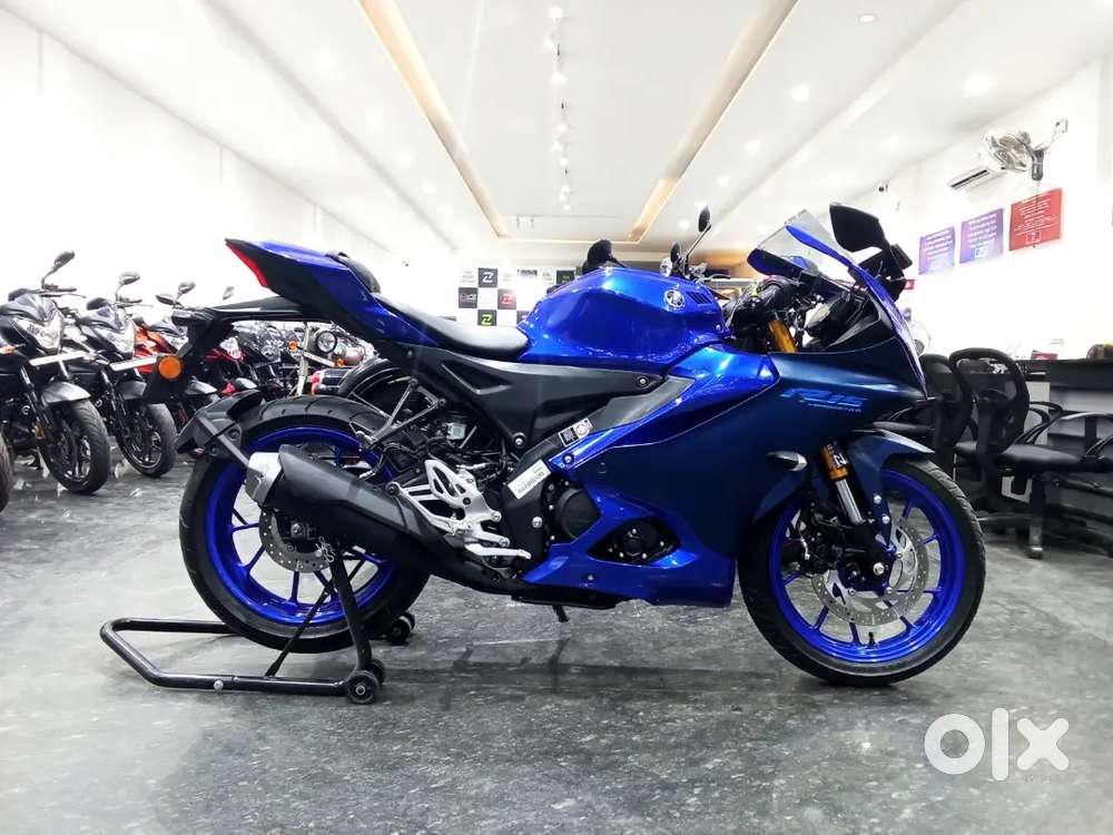 ZUBI MOTOR COMPANY. I'm selling Yamaha R15 V4 good condition