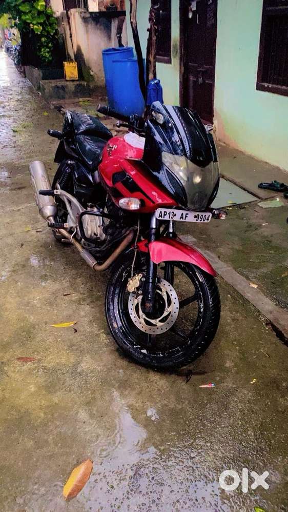 Sell or exange with iPhone new tyres new battery good condition