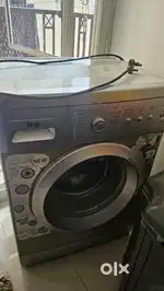 Front load washing machine