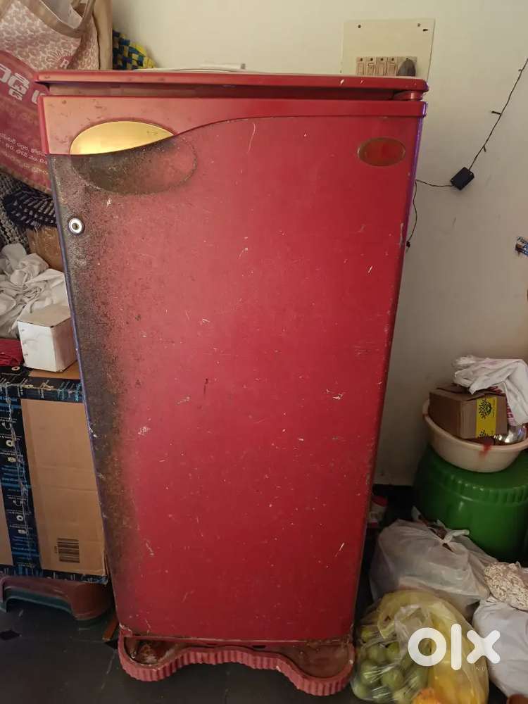 Videocon fridge 165 lites