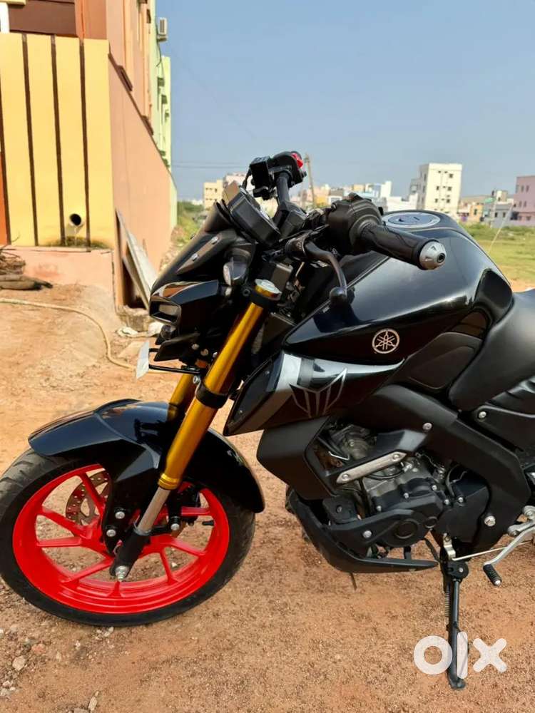 Yamaha MT 15 Metallic black
