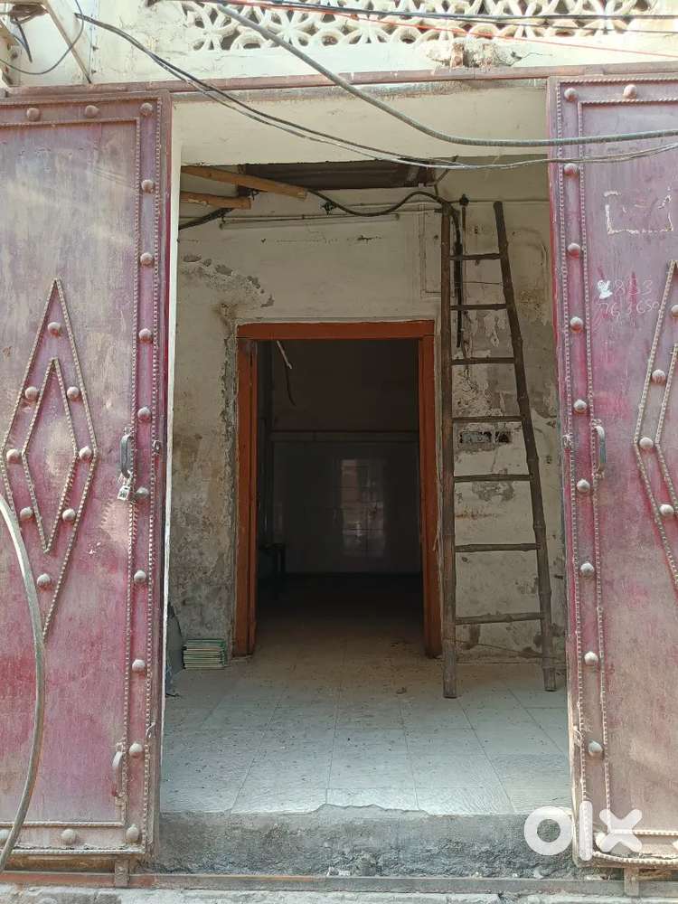 Renting my property for storage or office and paying guest also