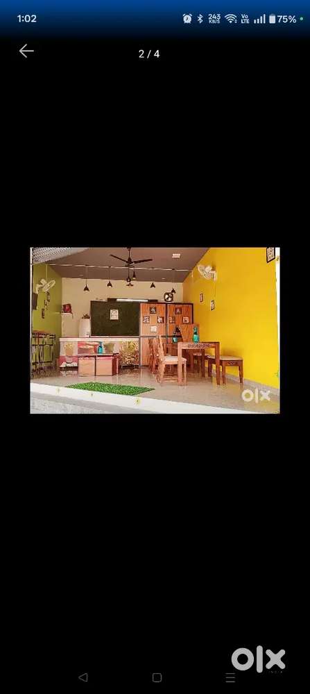 Juice Master and Helper