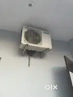 1.5 ton  Ac in working condition