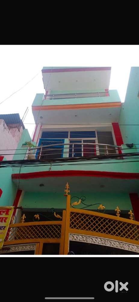 2 bhk flat in manas nagar naini only for family
