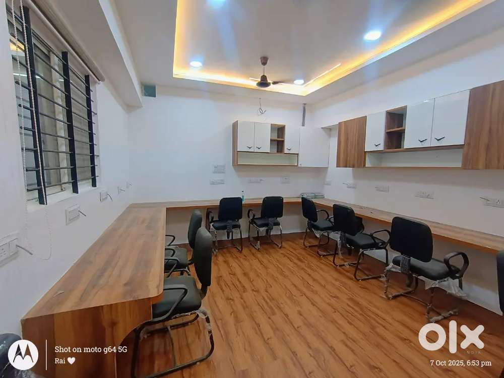 BOSS CABIN WORK-STATION-10 FURNISHED OFFICE AT RENT PALASIYA