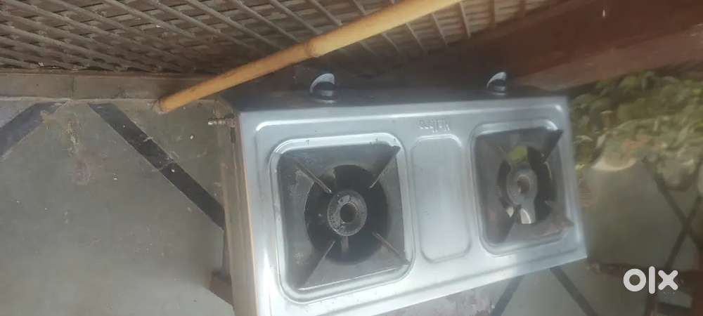Milton 2 burner gas stove steel