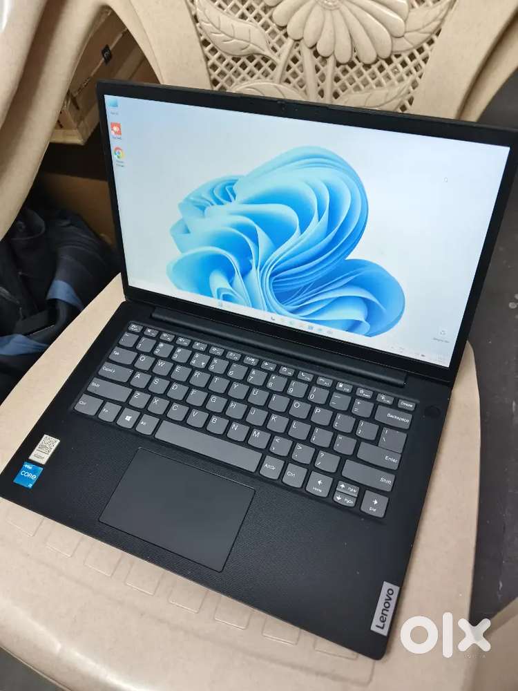 Lenovo 11th generation laptop in mint condition