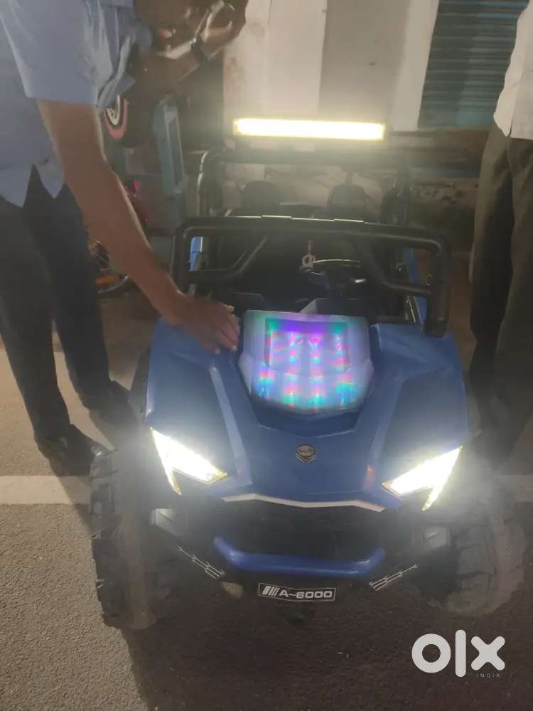 Battery toy car for upto 14 years children