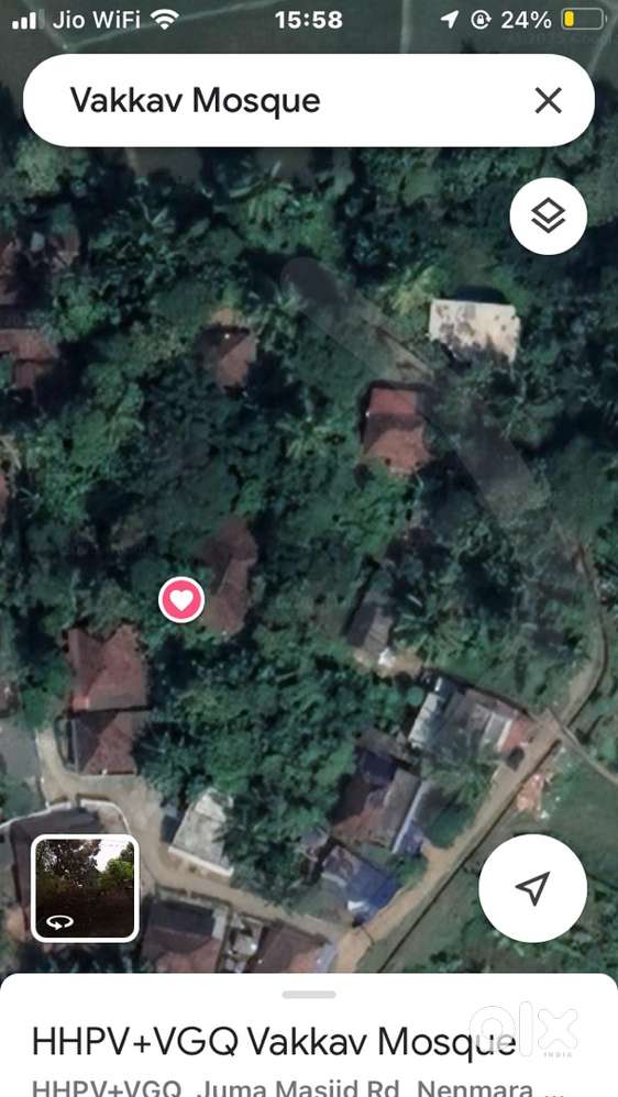 16 cent plot with an old house