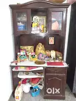 Want to sell computer table urgent