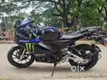 R15 v4 monster edition