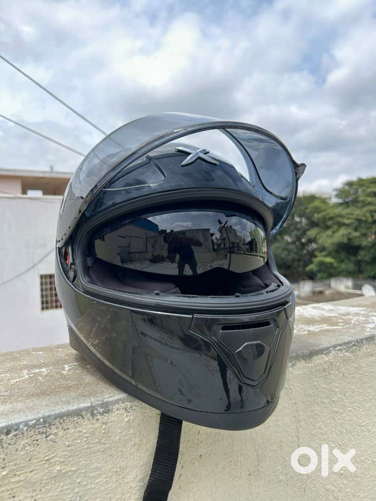 Axor Full Face Helmet  2 Years Old  With Smoke Visor