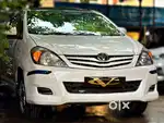 Toyota Innova 2.5 VX 7 Seater BS IV, 2011, Diesel