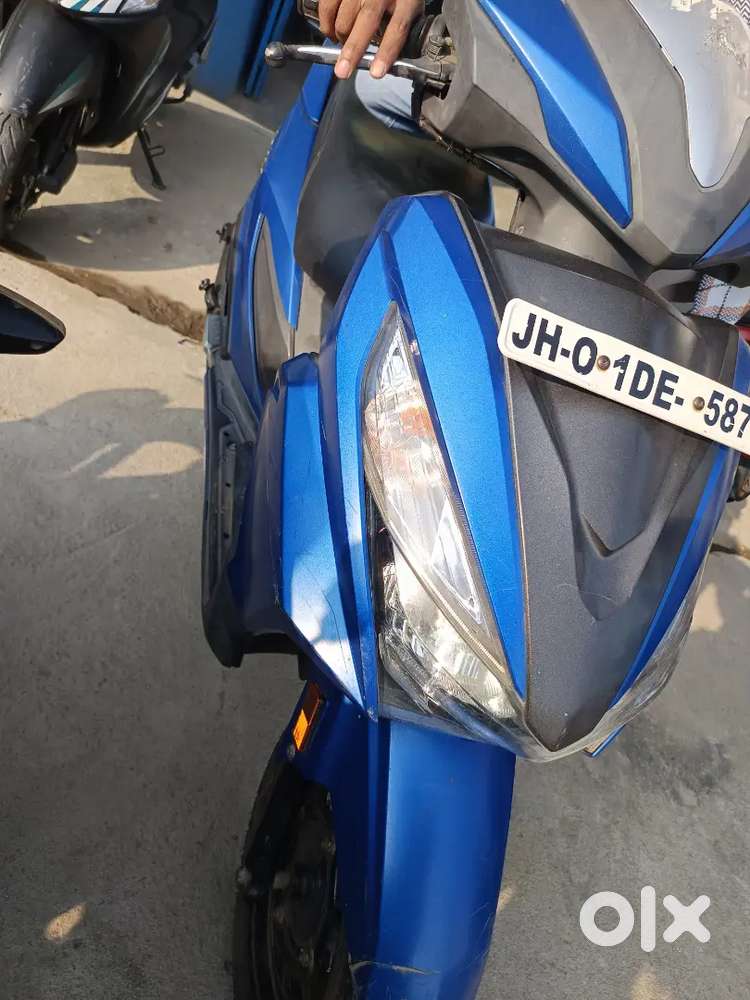 Scooty full condition me hai jisko ve lena ho bss wahi message kre .!