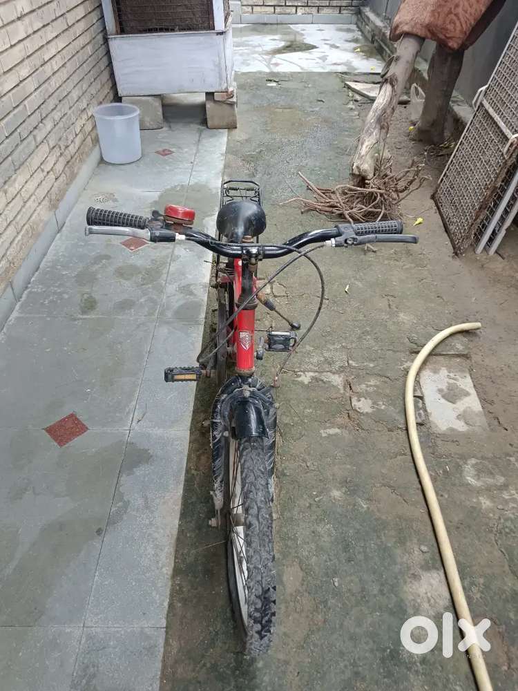 Kross company cycle for 2800 and in good condition