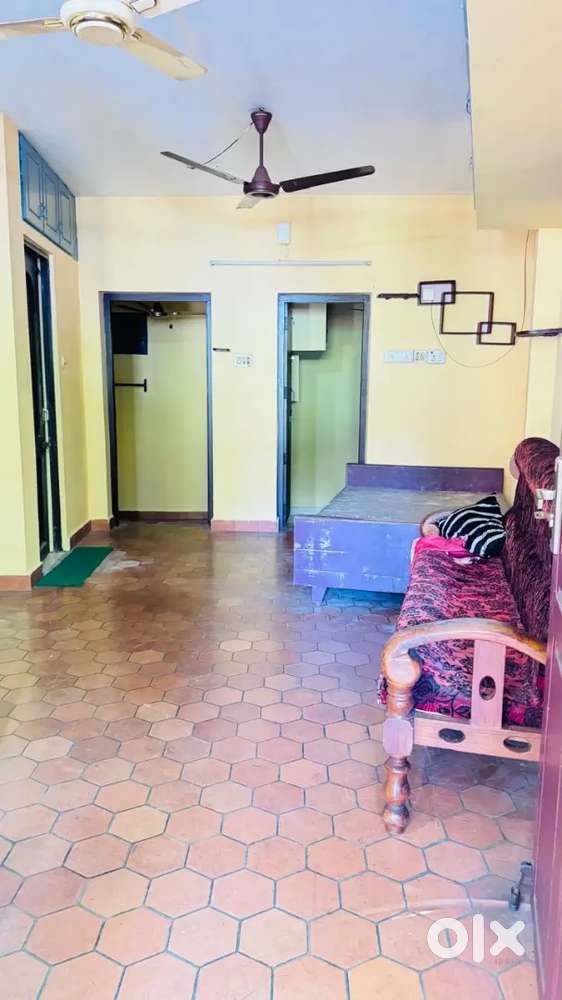 Independent house for rent in main  Gandhipuram road