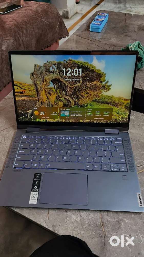 Lenovo Yoga 360 Fold Tochscreen Laptop in excellent condition